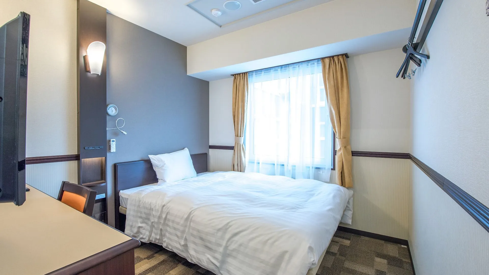 Toyoko Inn Shin-Osaka Higashi-Mikuni Ekimae Japan